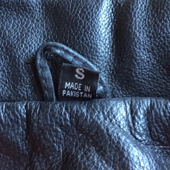 Real Leather Jacket - Picture 4 of 7